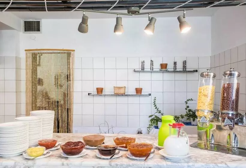 בית מלון כפרי Potidea Golden Beach