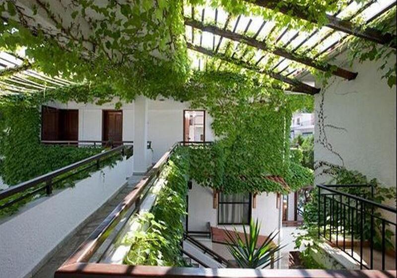 酒店 Potidea Golden Beach