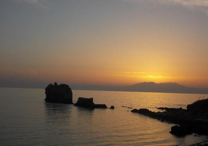 酒店 Potidea Golden Beach