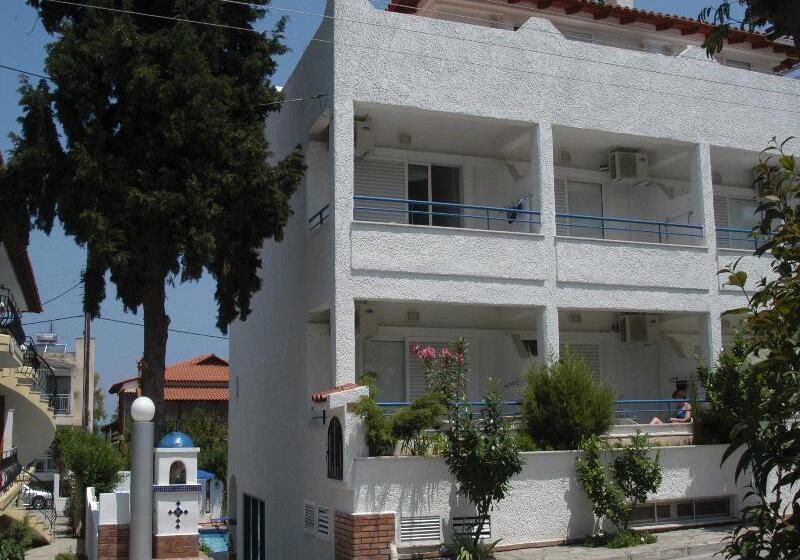 酒店 Potidea Golden Beach