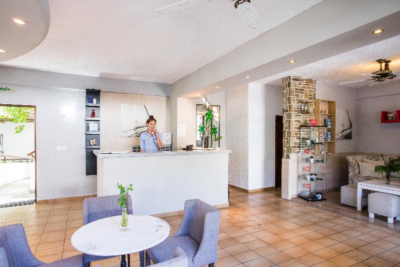 酒店 Potidea Golden Beach