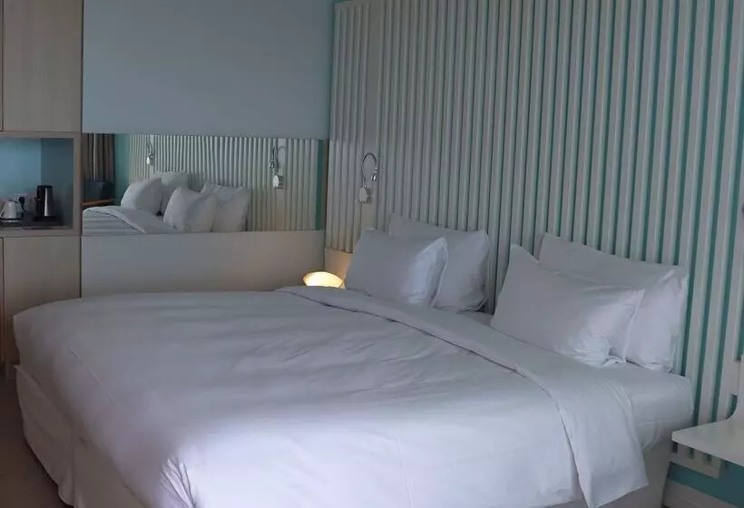 هتل Radisson Blu Resort & Spa, Ajaccio Bay