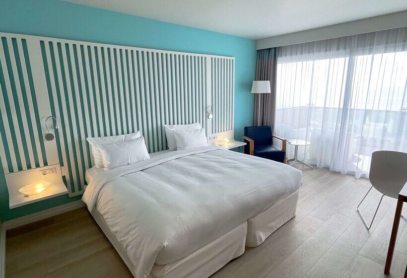 هتل Radisson Blu Resort & Spa, Ajaccio Bay