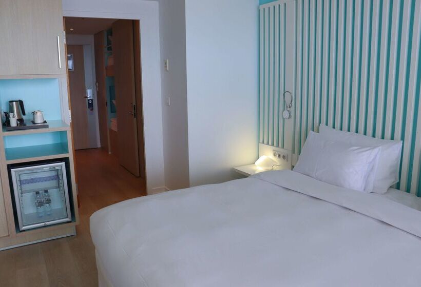 هتل Radisson Blu Resort & Spa, Ajaccio Bay