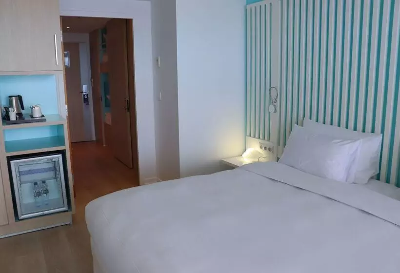 هتل Radisson Blu Resort & Spa, Ajaccio Bay