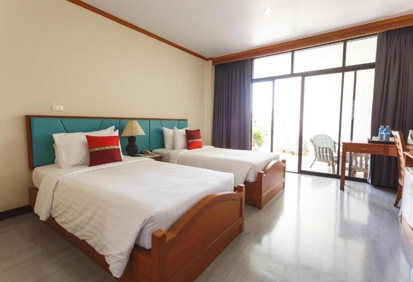 酒店 Surin Majestic