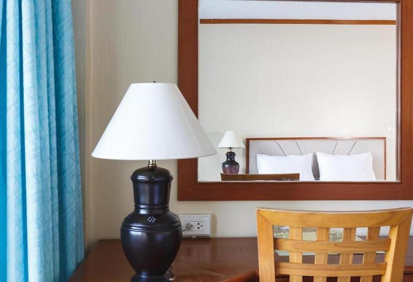 酒店 Surin Majestic