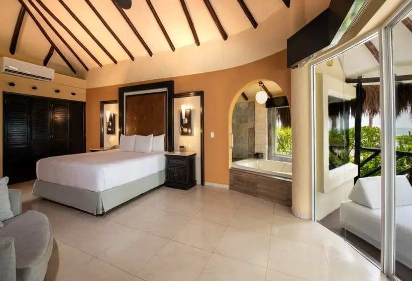 Lomakeskus El Dorado Casitas Royale - All & More Inclusive - Adults Only