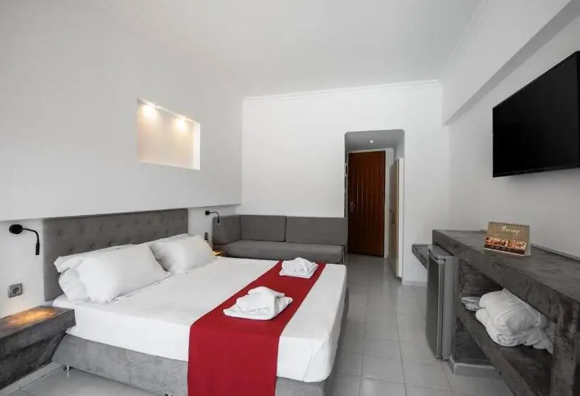 Delfinia Resort   All Inclusive