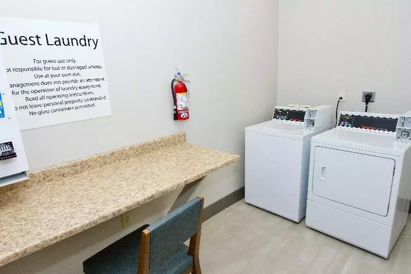 Holiday Inn Express Hotel & Suites St. Charles, An Ihg