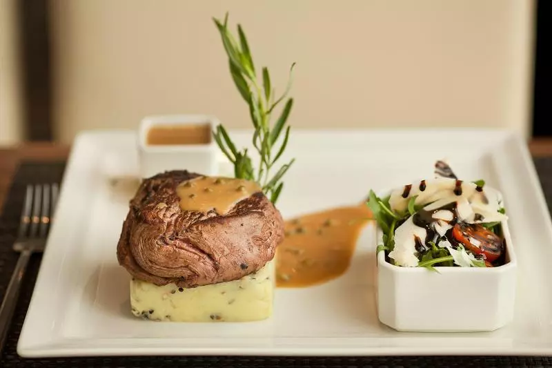 ホテル Holiday Inn łódź, An Ihg