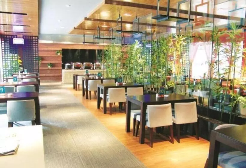 Hotelli Jinjiang Inn Chengdu Kuanzhai Alley Jinxianqiao