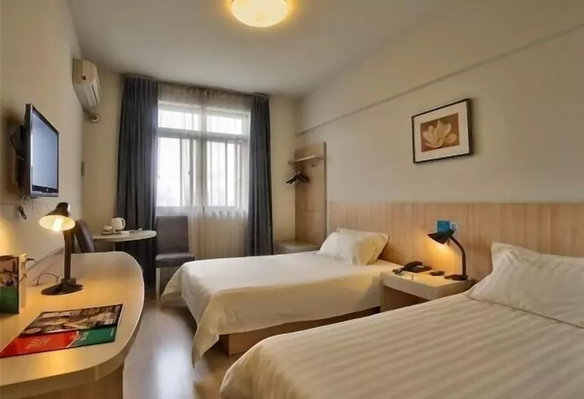 בית מלון כפרי Jinjiang Inn Ningbo Yinxiang City Metro Road