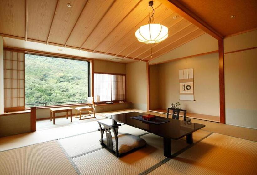 فندق Kotohira Onsen Kotosankaku