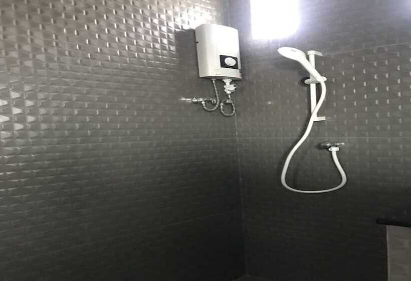 فندق Lopburi Residence