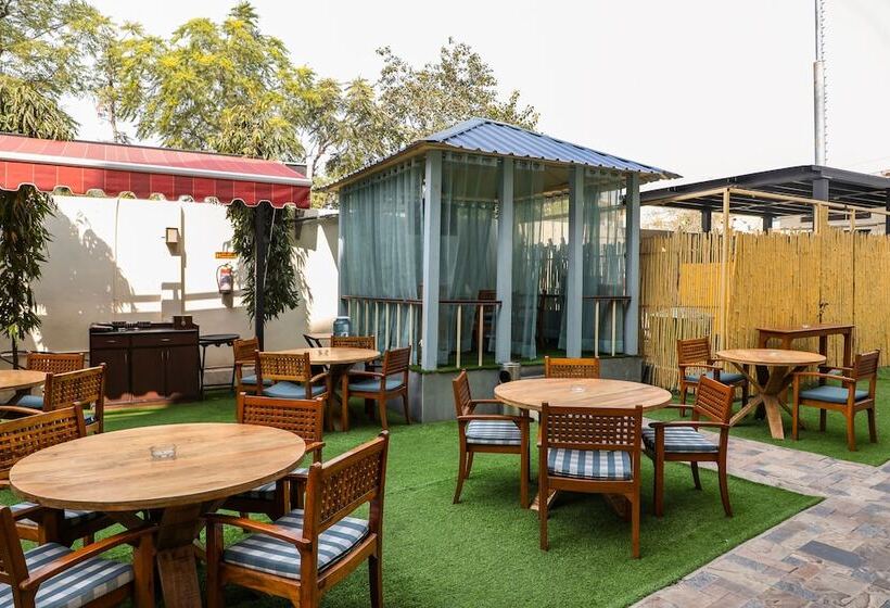 هتل Shikha Jaipur City Centre