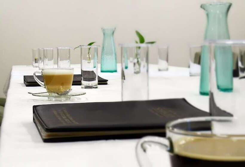 هتل Shikha Jaipur City Centre