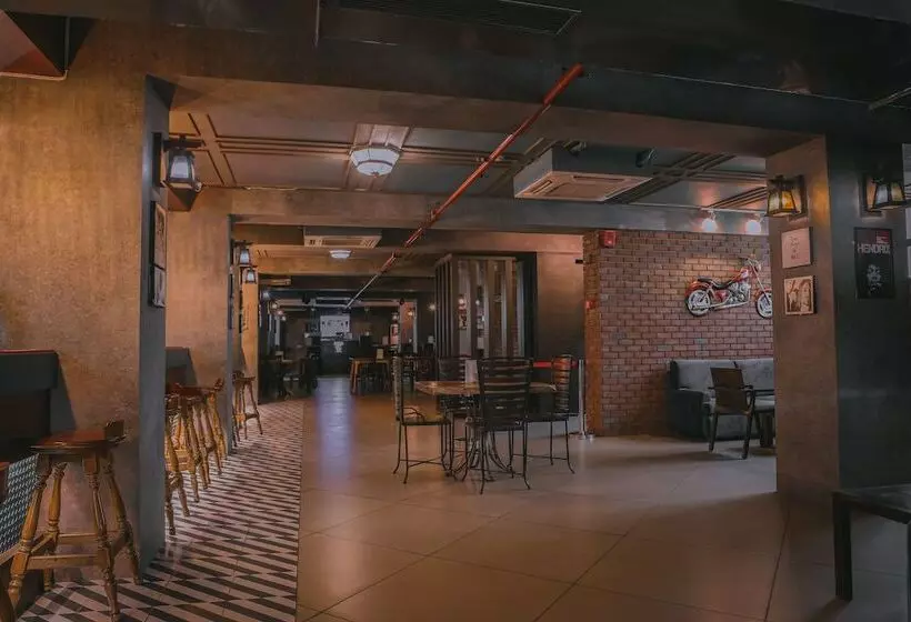 هتل Shikha Jaipur City Centre