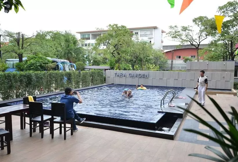 Отель Grand Tara Garden Thai