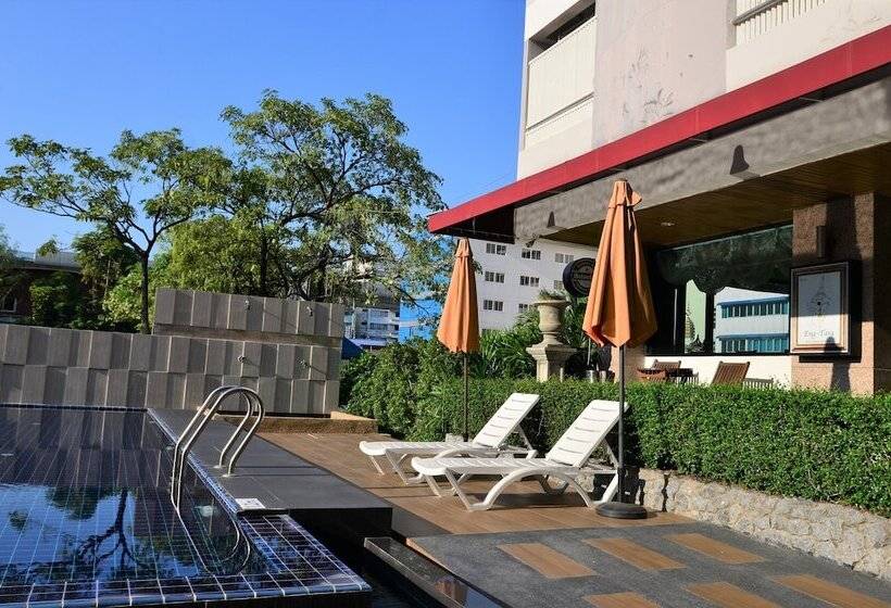 هتل Grand Tara Garden Thai