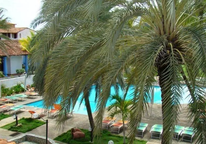 Отель Tropical Refuge