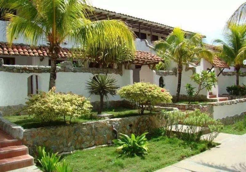 Отель Tropical Refuge