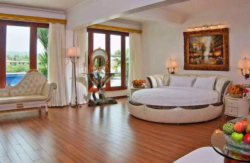 هتل White Pearl Suites