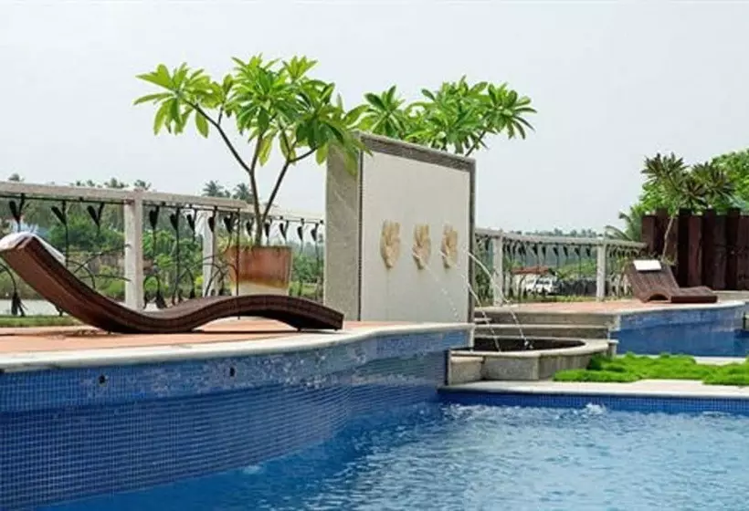 هتل White Pearl Suites