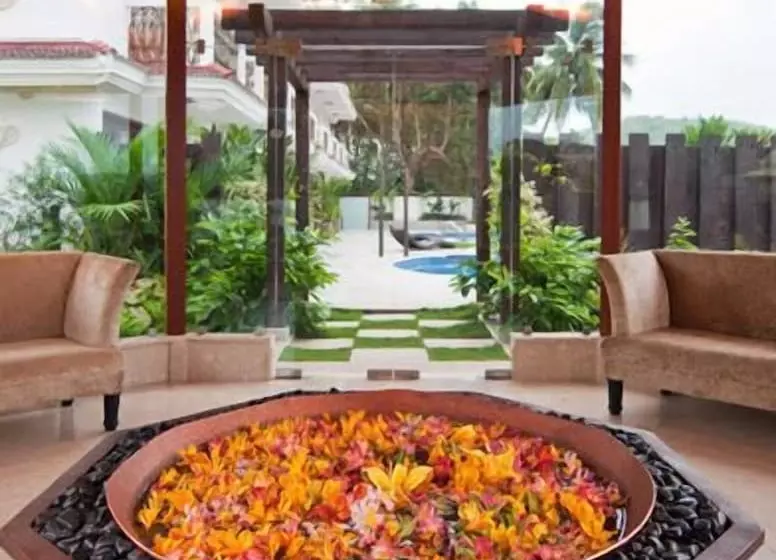 هتل White Pearl Suites