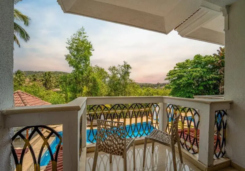Hotel White Pearl Suites
