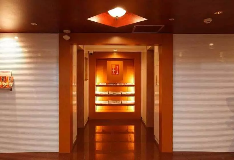 Otel Yokohama Heiwa Plaza
