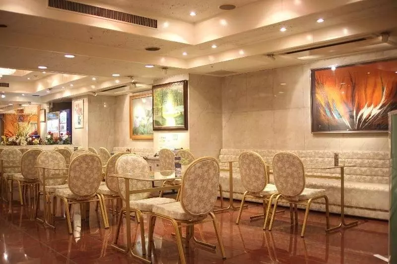 Otel Yokohama Heiwa Plaza