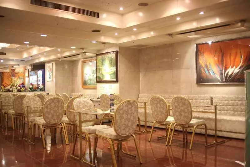 Otel Yokohama Heiwa Plaza