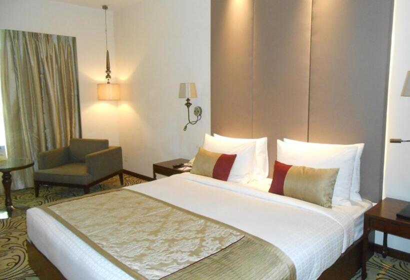 Pride Plaza Hotel, Kolkata