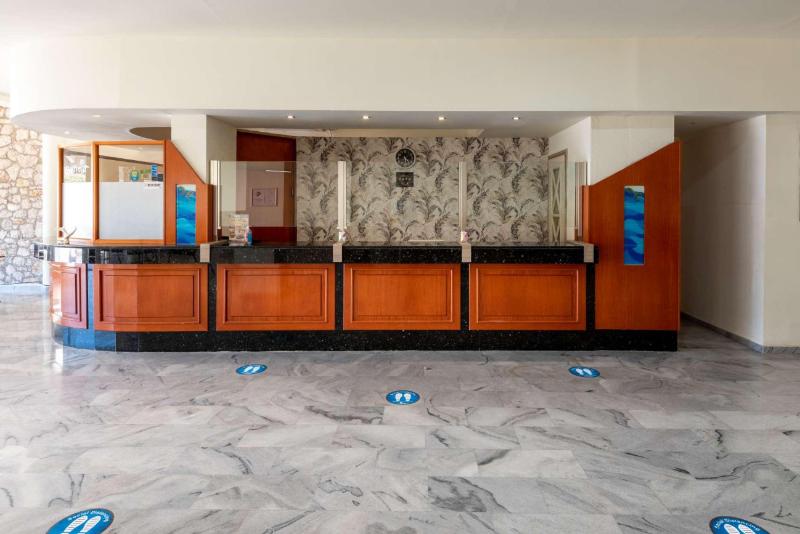 Delfinia Resort   All Inclusive