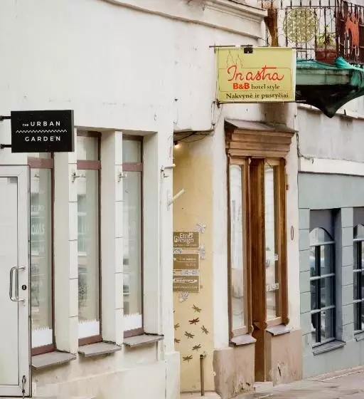 تختخواب و صبحانه In Astra