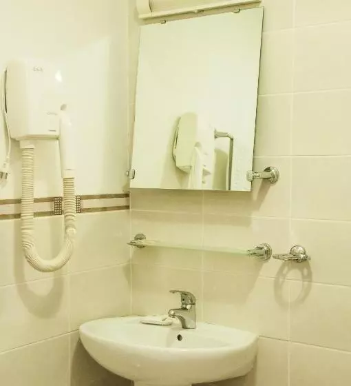 تختخواب و صبحانه In Astra