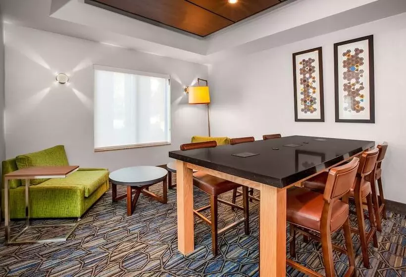 Holiday Inn Express Hotel & Suites Cleveland Richfield, An Ihg
