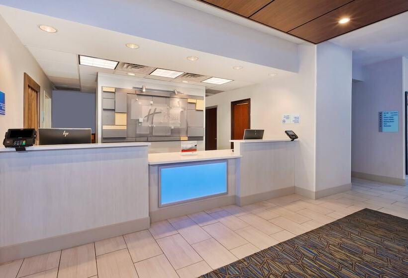 Holiday Inn Express Hotel & Suites Cleveland Richfield, An Ihg