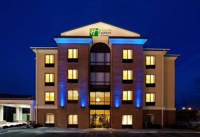 Holiday Inn Express Hotel & Suites Cleveland Richfield, An Ihg