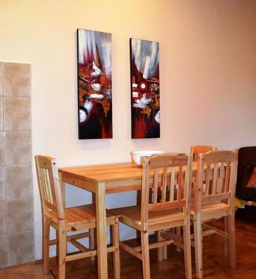 Hotel Anastasia Homestay
