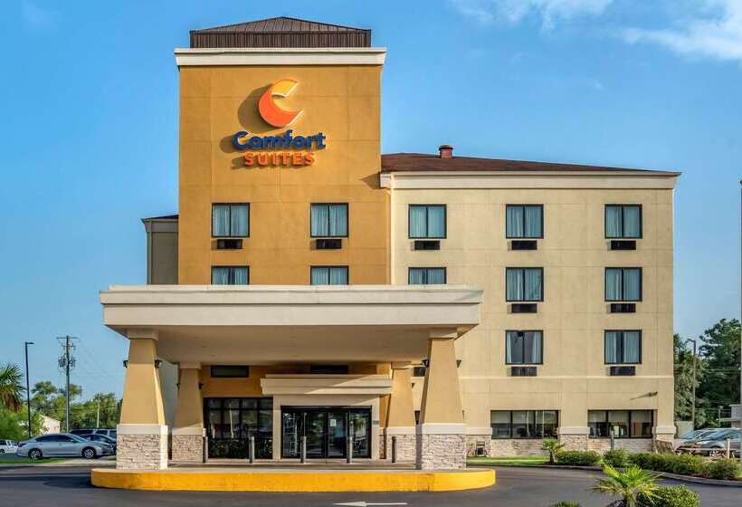 فندق Comfort Suites