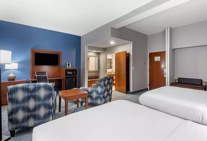 호텔 Comfort Suites Near Birkdale Villagehuntersville