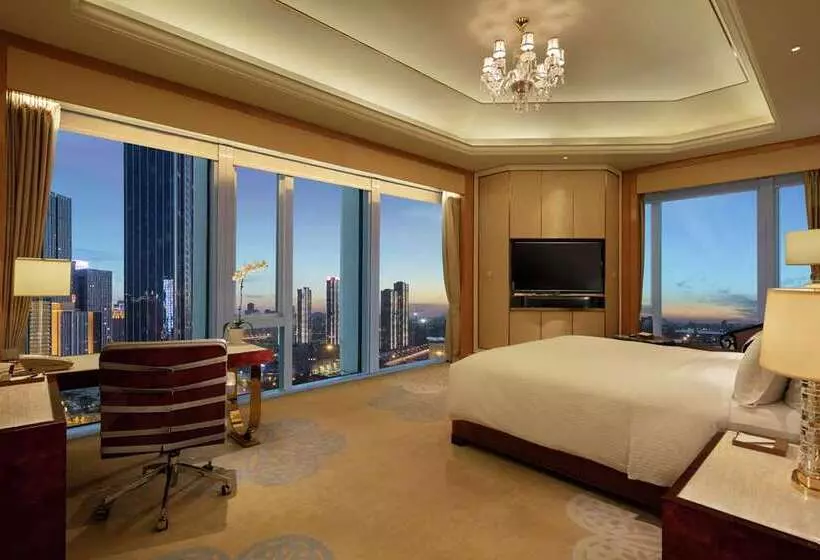 Отель Conrad Dalian