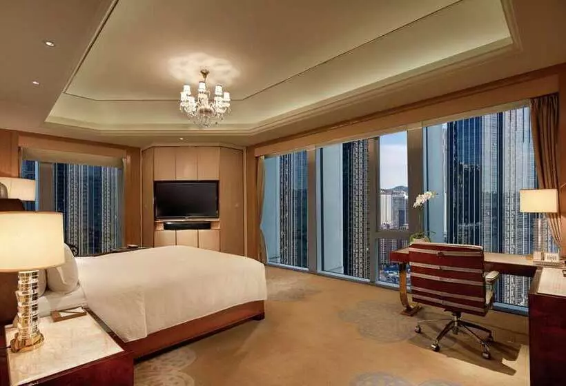 Отель Conrad Dalian