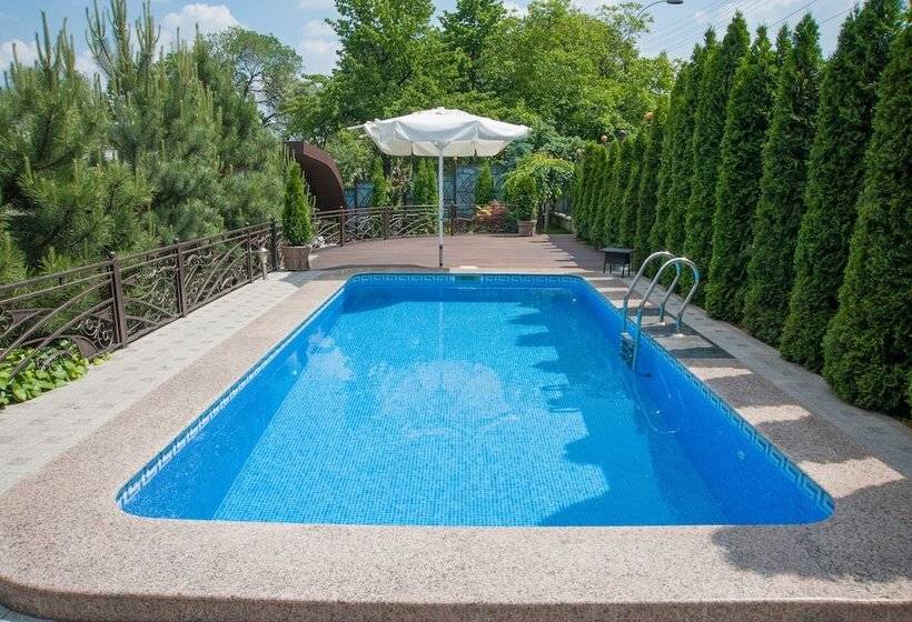 هتل Diplomat Club