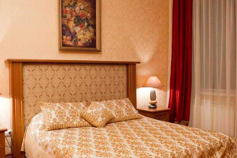 هتل Diplomat Club