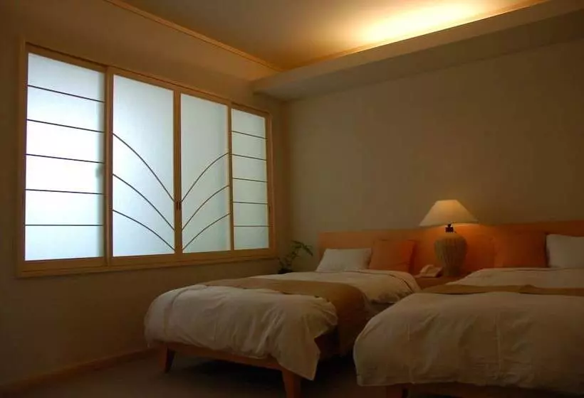 ホテル Hananoyado Nishikien