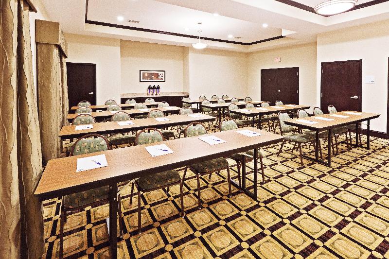 Holiday Inn Express Hotel & Suites Brownfield By Ihg