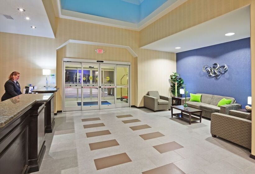 Holiday Inn Express Hotel & Suites Okmulgee By Ihg